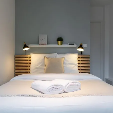 Near The Station 투르쿠앵