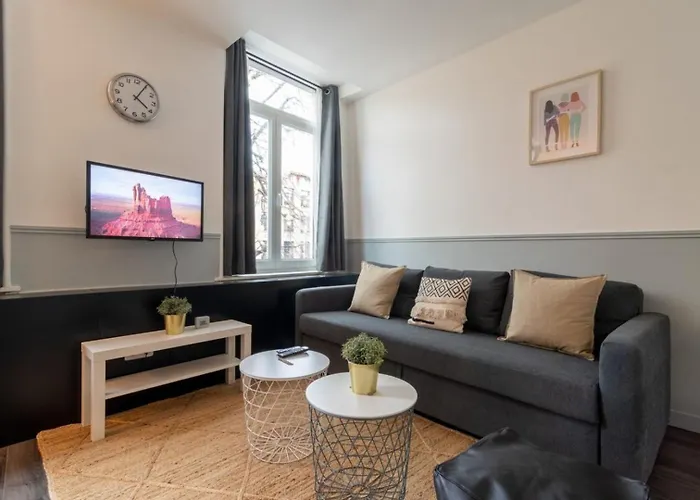 Apartment Near The Station *
